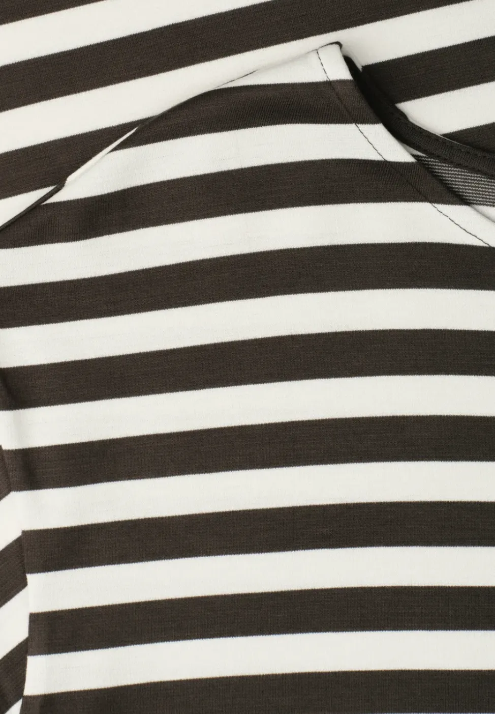 Knielanges Kleid aus Jersey mit Streifen