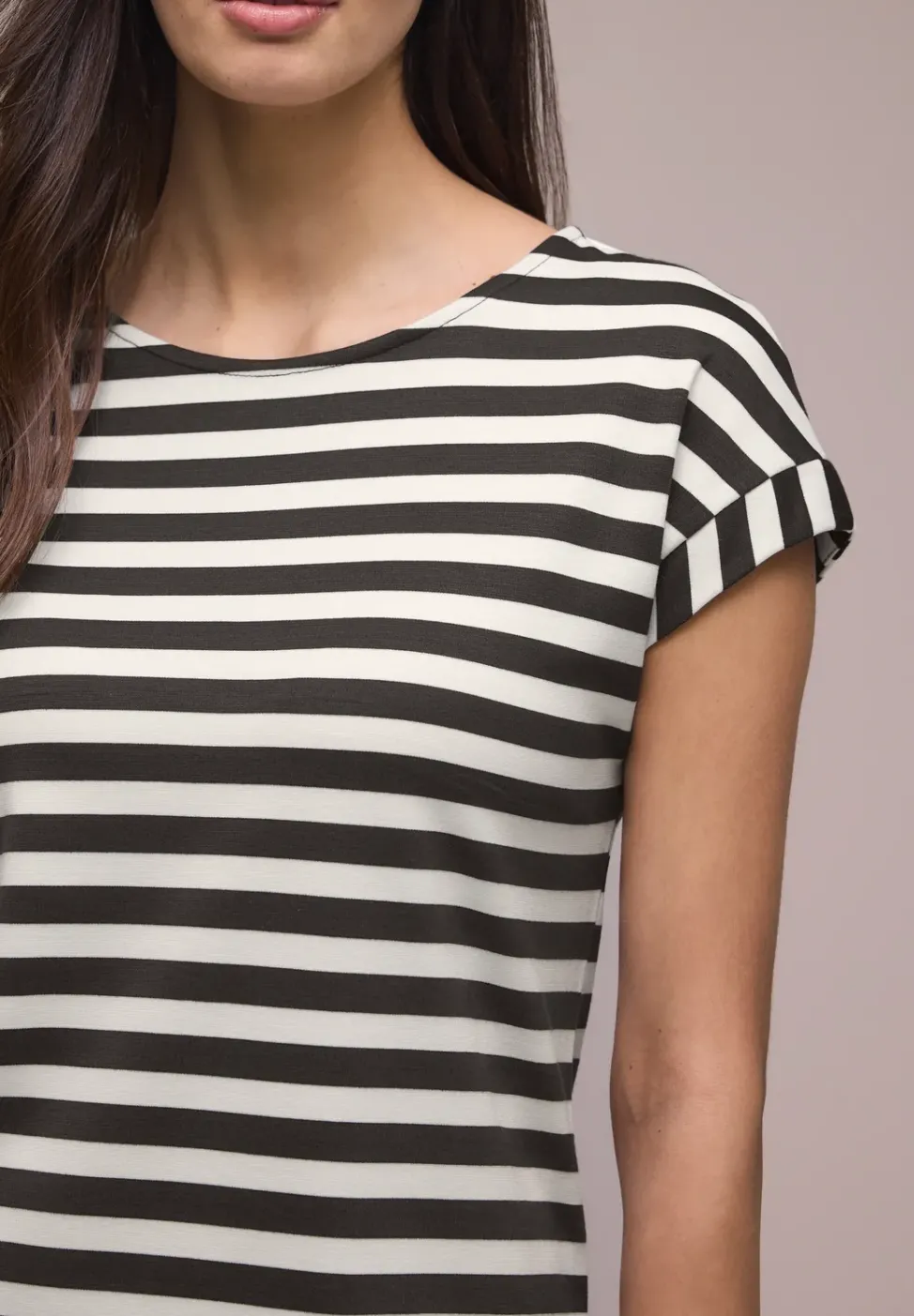 Knielanges Kleid aus Jersey mit Streifen