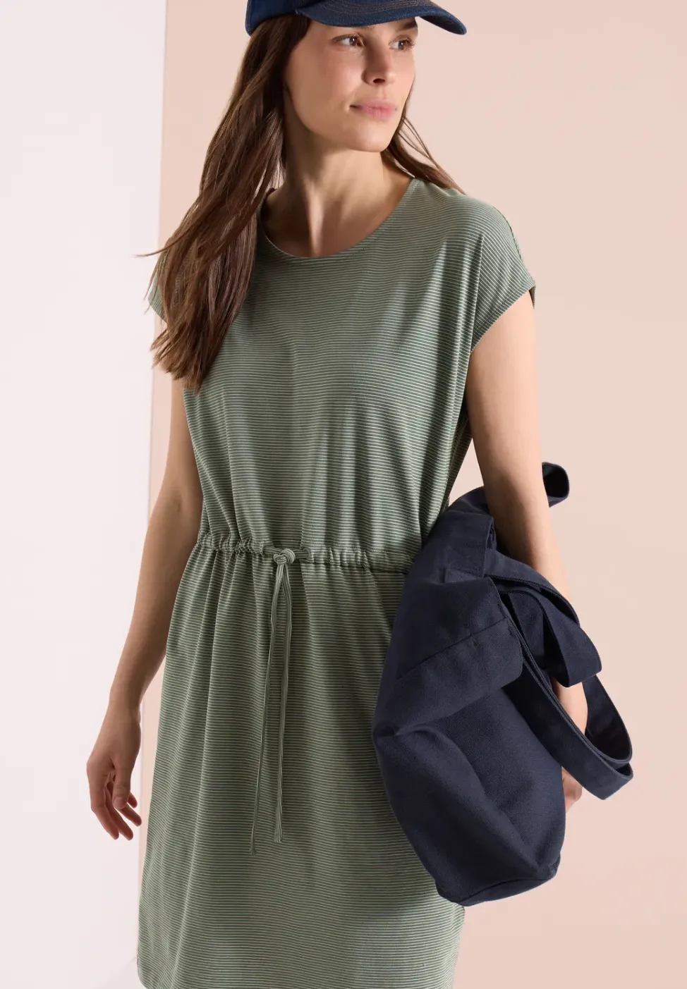 Knielanges Kleid aus Jersey