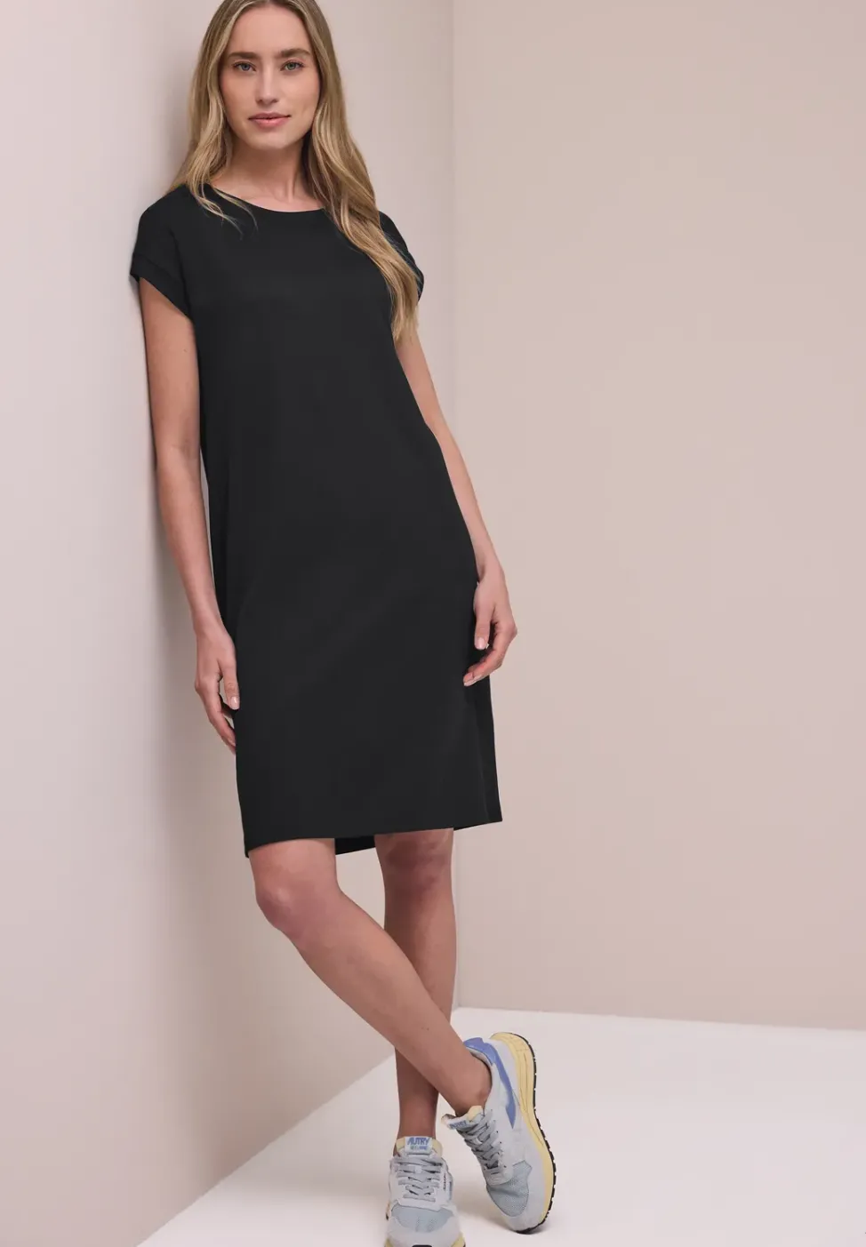 Knielanges Kleid aus Jersey
