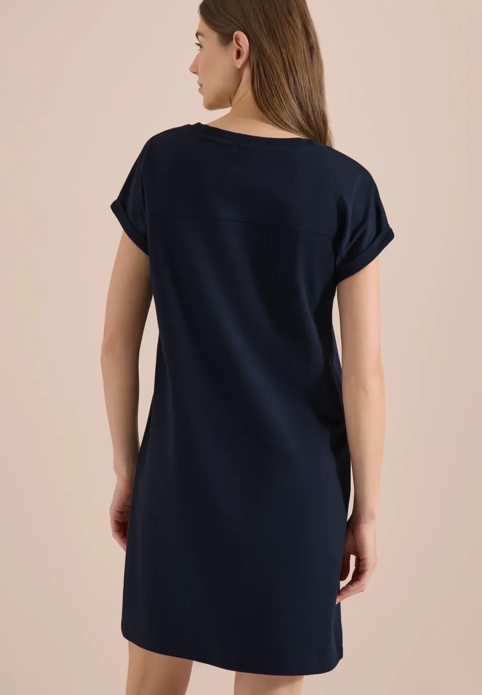 Knielanges Kleid aus Jersey