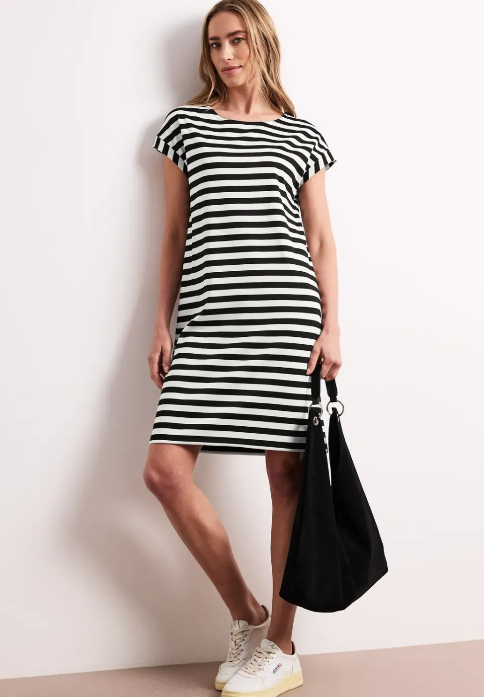 Knielanges Kleid aus Jersey mit Streifen