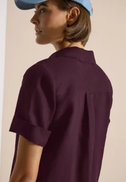 Knielanges Kleid aus reinem Leinen