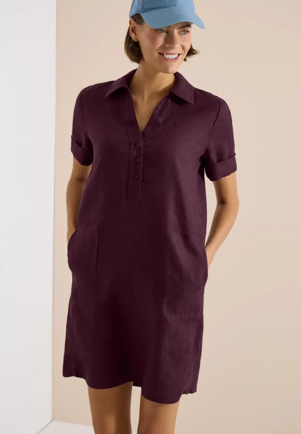 Knielanges Kleid aus reinem Leinen