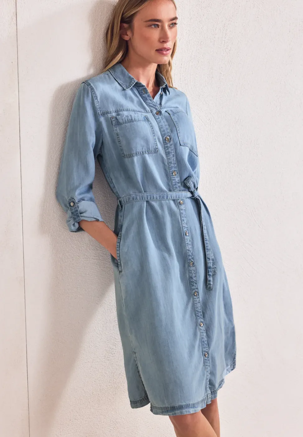 Knielanges Kleid im Washed-Look