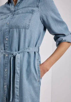 Knielanges Kleid im Washed-Look