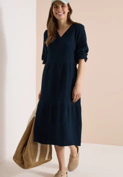 Knielanges Kleid in Musselinqualität