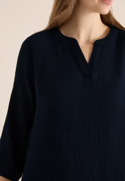 Knielanges Kleid in Musselin-Qualität
