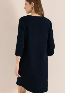 Knielanges Kleid in Musselin-Qualität