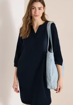 Knielanges Kleid in Musselin-Qualität