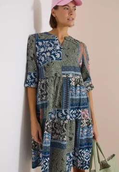 Knielanges Kleid in Seersuckerqualität