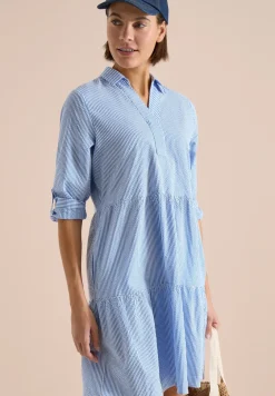 Knielanges Kleid in Seersuckerqualität