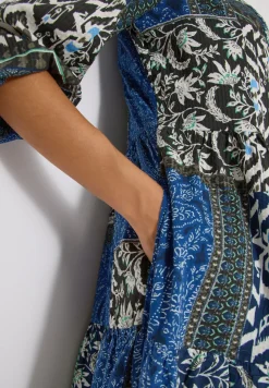 Knielanges Kleid in Seersuckerqualität
