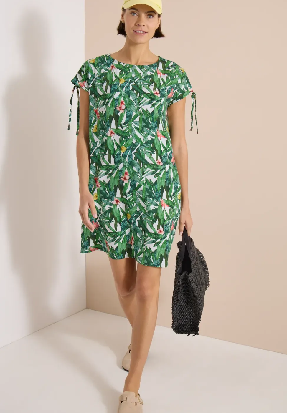 Knielanges Kleid mit floralem Muster