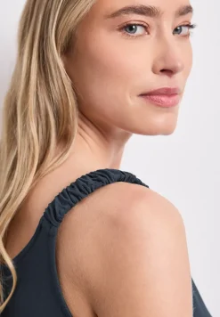 Knielanges Kleid mit gerafften Trägern