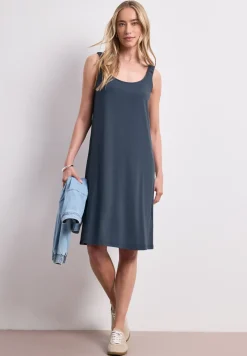 Knielanges Kleid mit gerafften Trägern