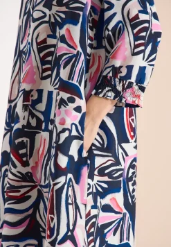 Knielanges Kleid mit grafischem Muster