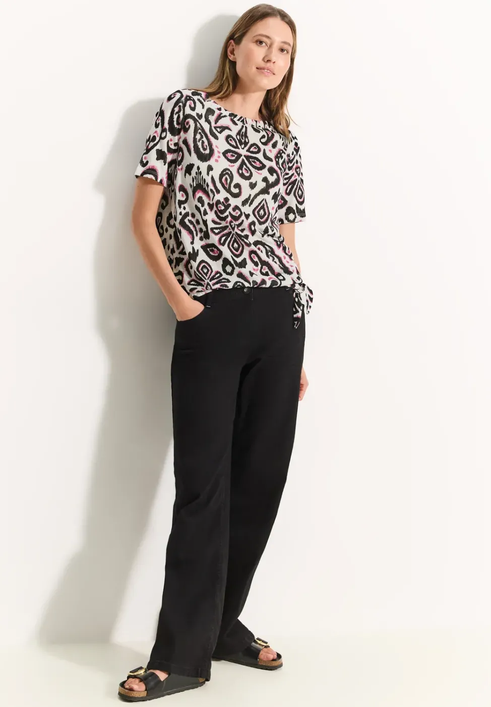 Knotendetail T-Shirt