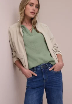 Kurzarm Bluse in Musselinqualität mit Turn-Up