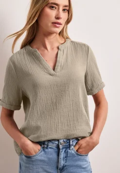 Kurzarm Bluse in Musselinqualität mit Turn-Up