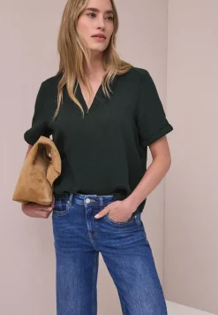 Kurzarm Bluse in Musselinqualität mit Turn-Up