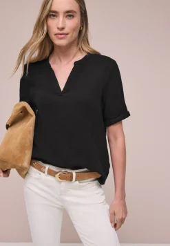 Kurzarm Bluse in Musselinqualität mit Turn-Up