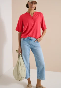 Kurzarm Bluse mit Split Neck