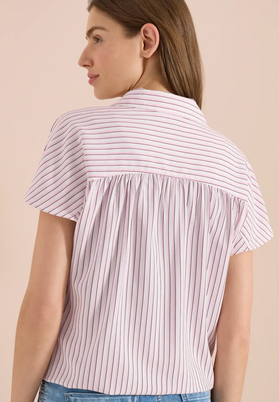 Kurzarm Bluse mit Streifenmuster