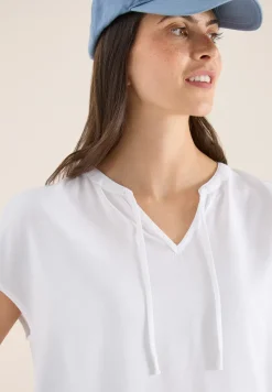 Kurzarm Bluse mit Strukturmix