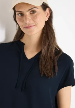 Kurzarm Bluse mit Strukturmix