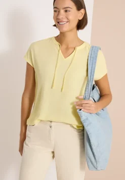 Kurzarm Bluse mit Strukturmix