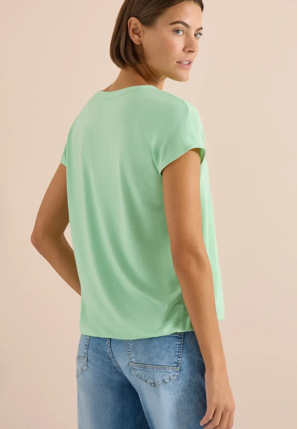 Kurzarm Bluse mit Strukturmix