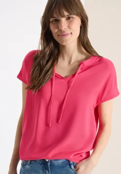 Kurzarm Bluse mit Strukturmix