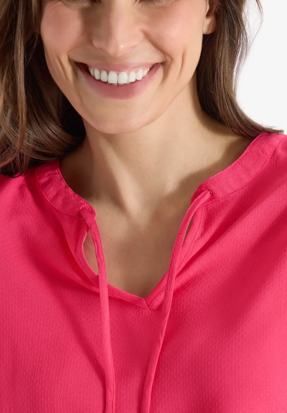 Kurzarm Bluse mit Strukturmix