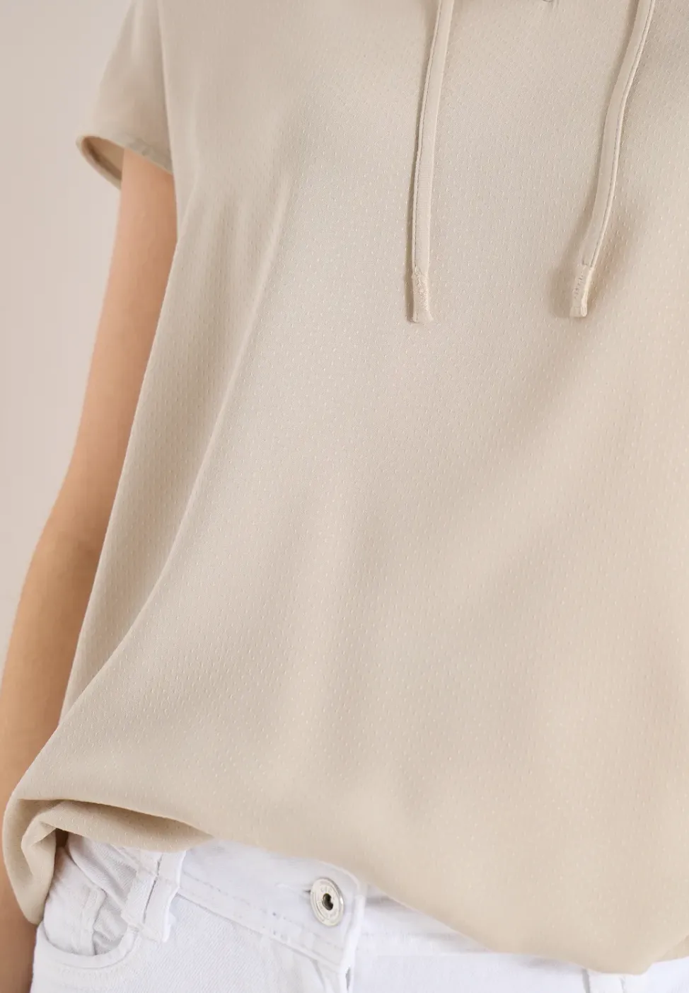 Kurzarm Bluse mit Strukturmix