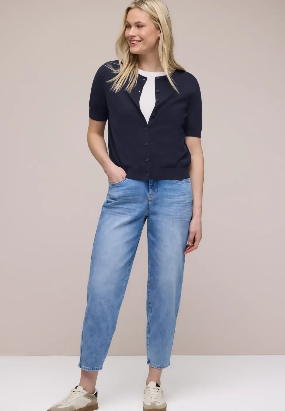 Kurzarm Cardigan mit Rundhals