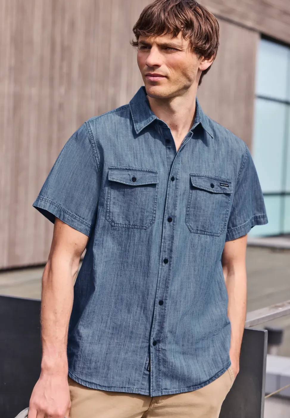 Kurzarm Hemd in Denim-Optik