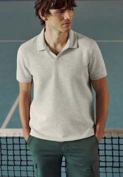 Kurzarm Poloshirt mit feiner Struktur