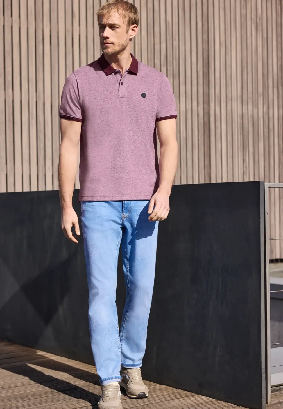 Kurzarm Poloshirt mit Kontrastdetails