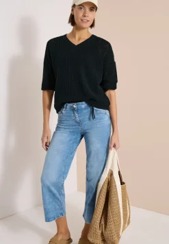 Kurzarm Pullover im Crochet-Look
