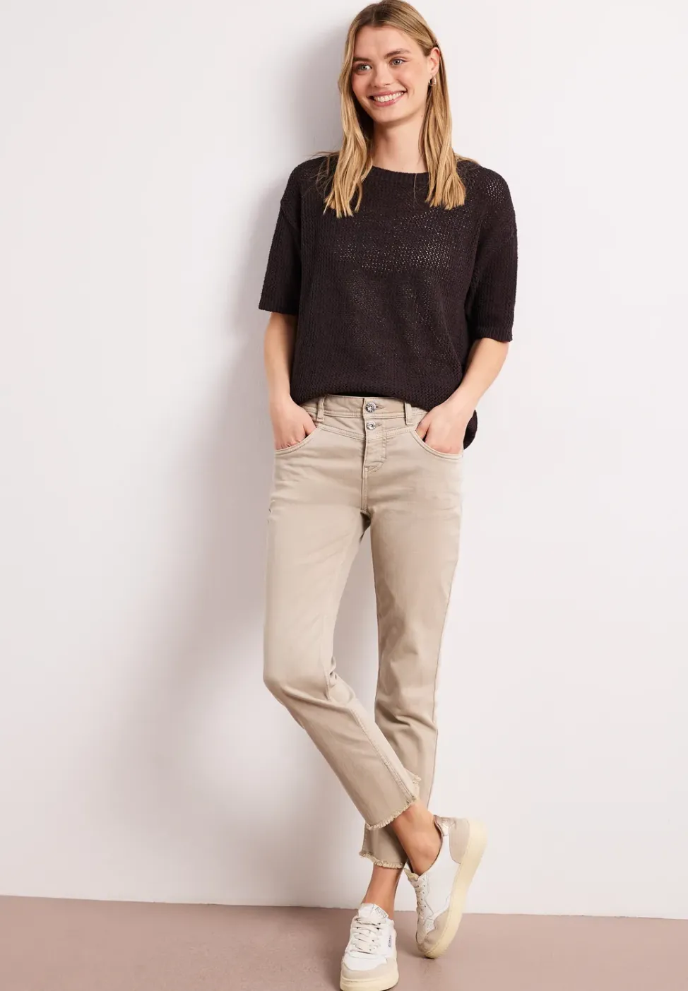 Kurzarm Pullover mit Mesh-Struktur