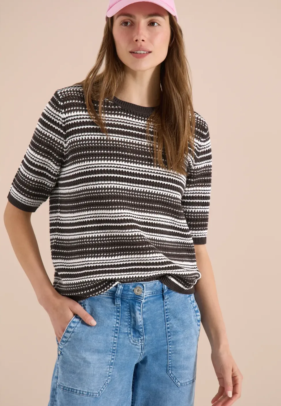 Kurzarm Pullover mit Rundhals und Streifen