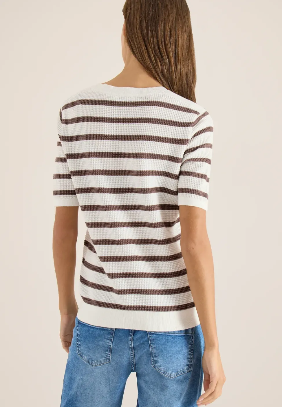 Kurzarm Pullover mit Struktur und Streifen