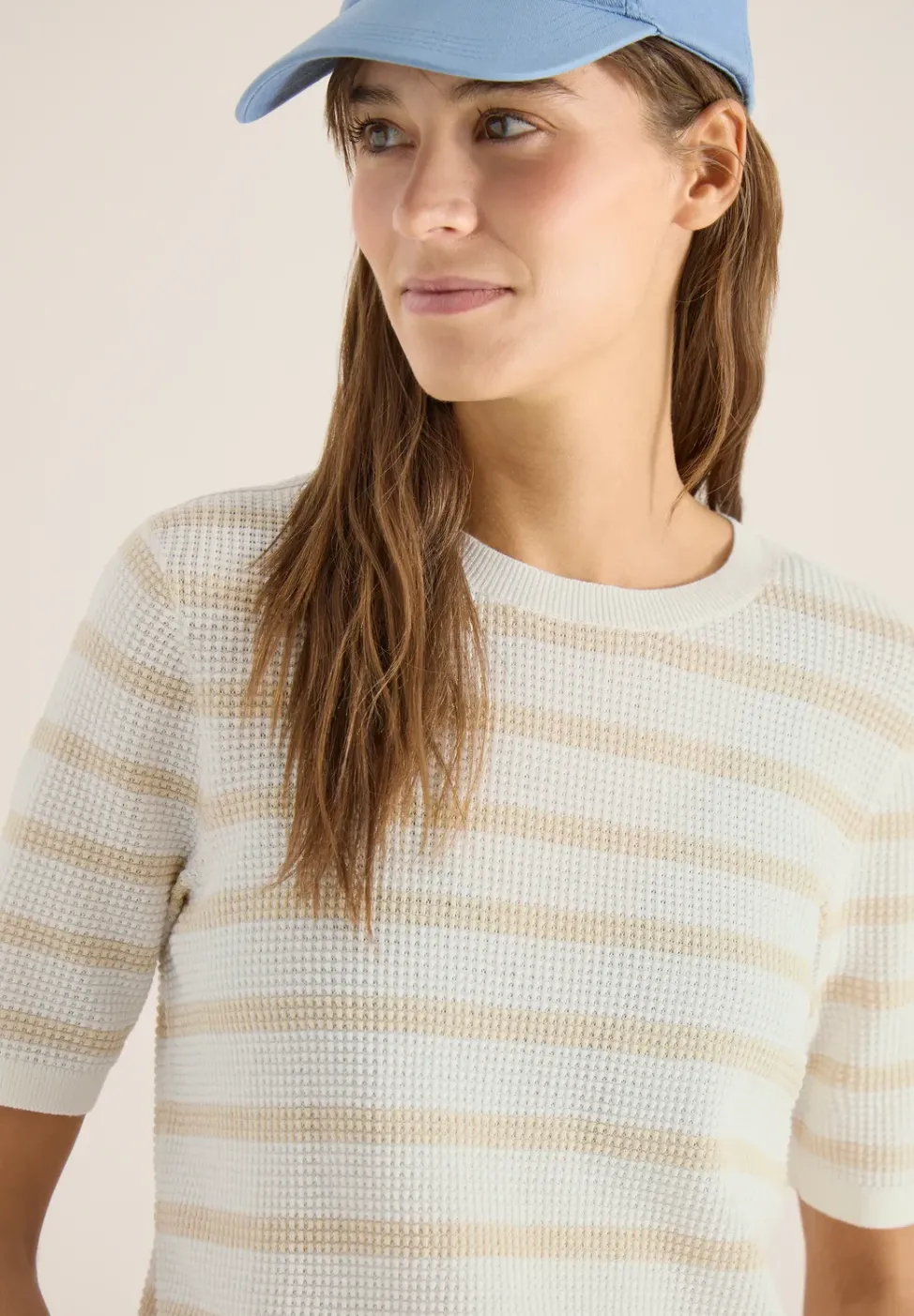 Kurzarm Pullover mit Struktur und Streifen
