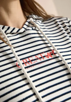 Kurzarm Shirt mit Kapuze und Glitzer