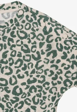 Kurzarm Shirt mit Knöpfen und Leo-Print
