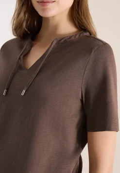 Kurzarm Shirt mit Split Neck