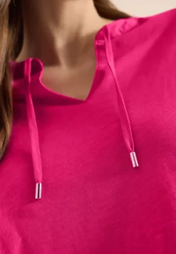 Kurzarm Shirt mit Split Neck