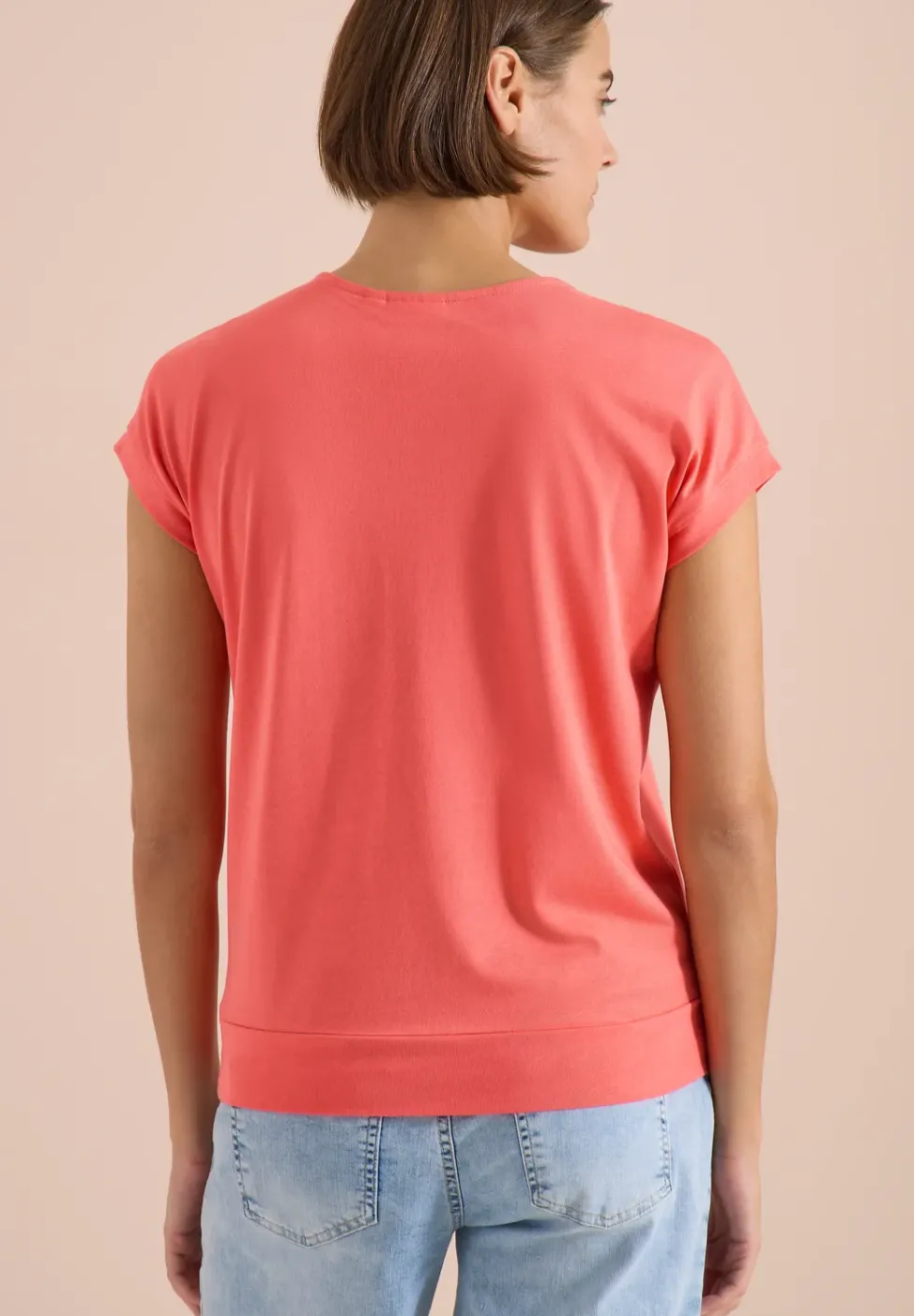 Kurzarm Shirt mit V-Neck in Unifarbe