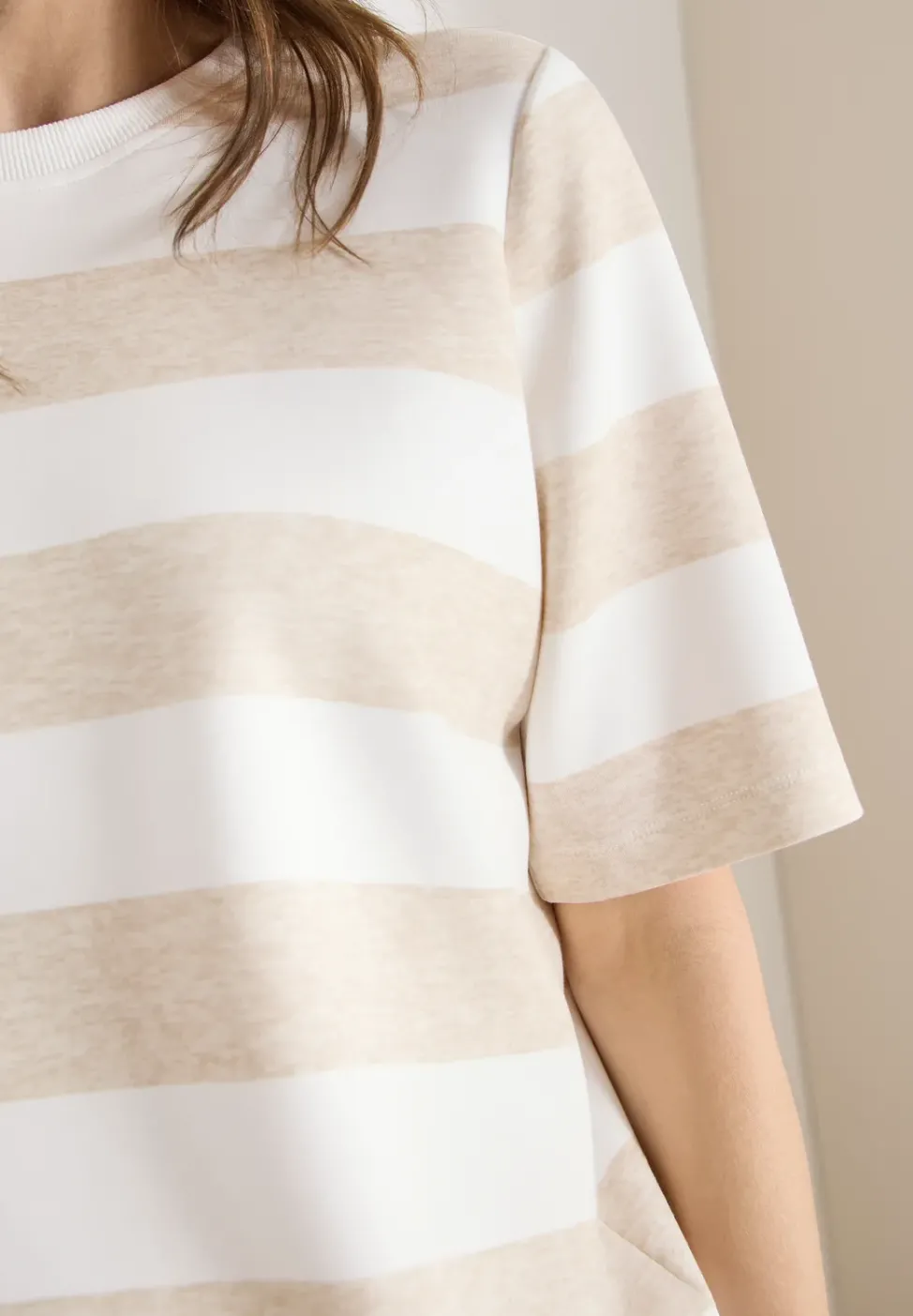 Kurzarm Sweatshirt mit Streifen